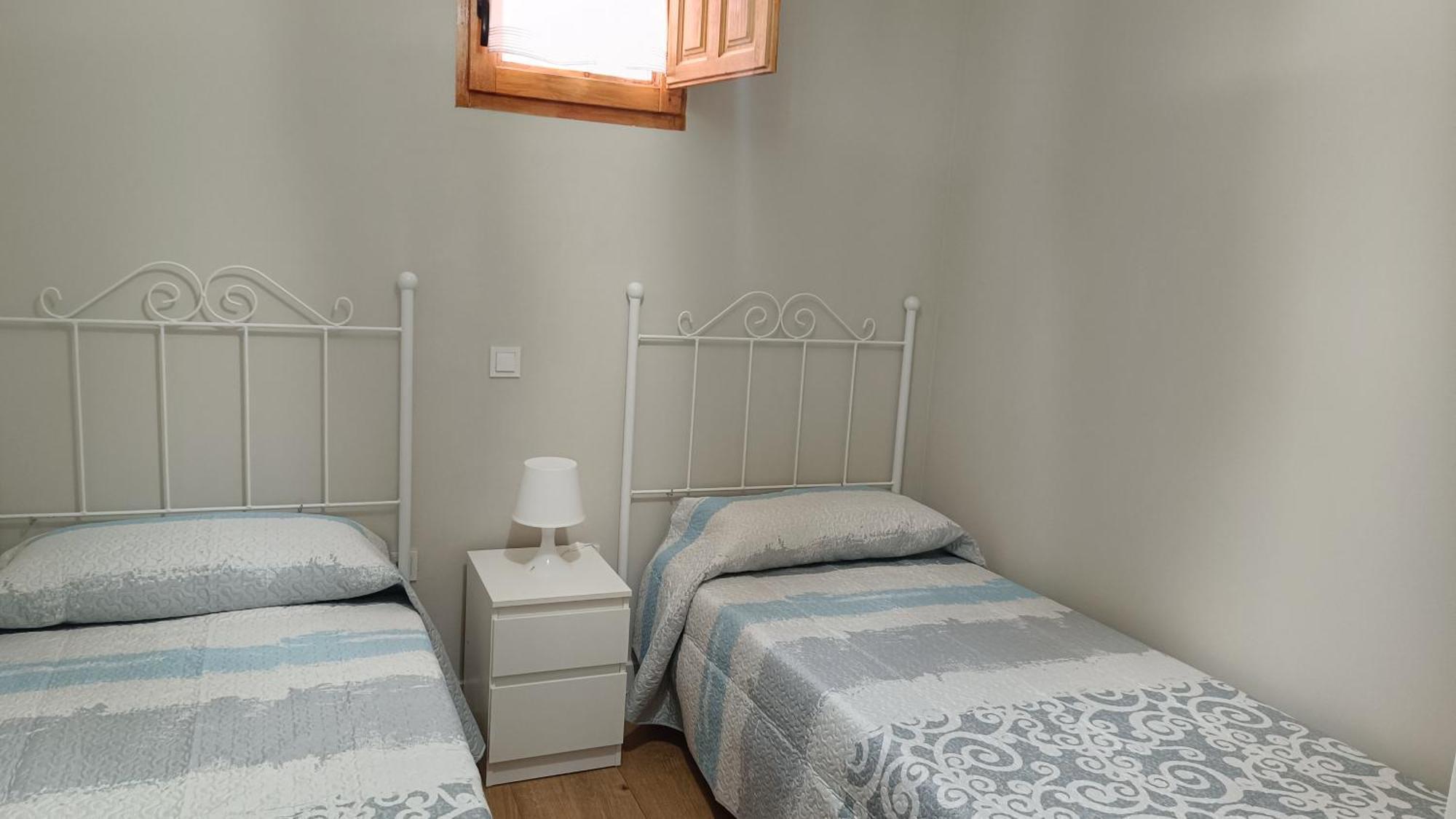 Apto Trastamara - 3 Habitaciones En El Centro De Толедо Екстериор снимка